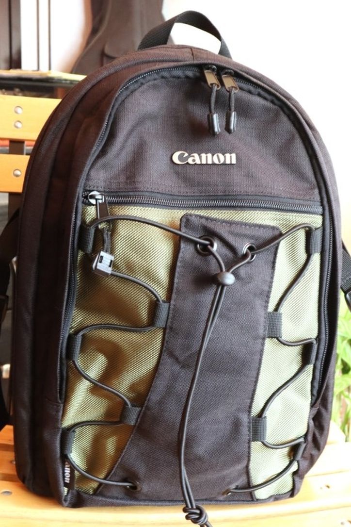 New - Canon Deluxe Backpack $45 obo