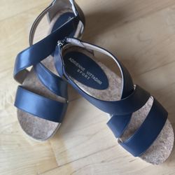 Adrienne Vittadini 7&1/2M Navy Straps Cork Footbed