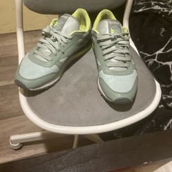 Reebok Shoes (used)