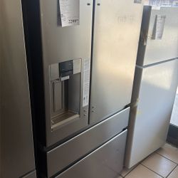 Frigidaire Professional Refrigerator ❄️❄️