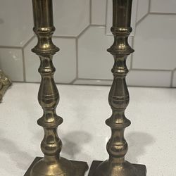 CANDLE HOLDER SET (BRASS) $10.00