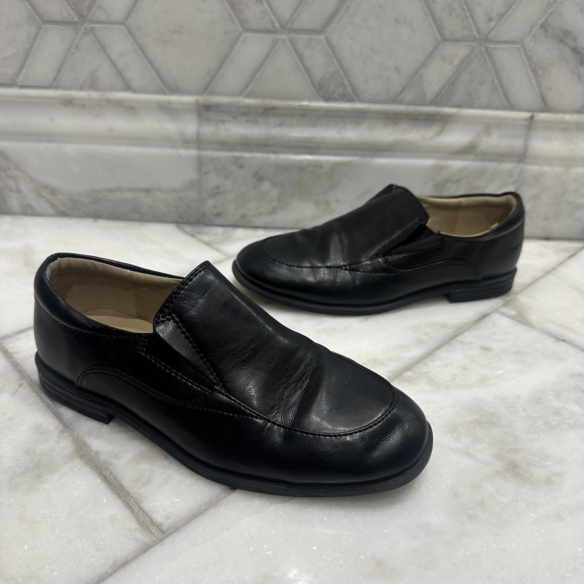 Size 3 Youth Boys Black Loafer Slip On Dress Shoes