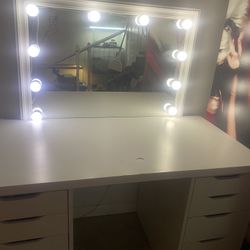 Makeup Vanity 