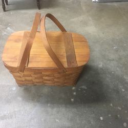 Vintage Picnic Basket With Dishes