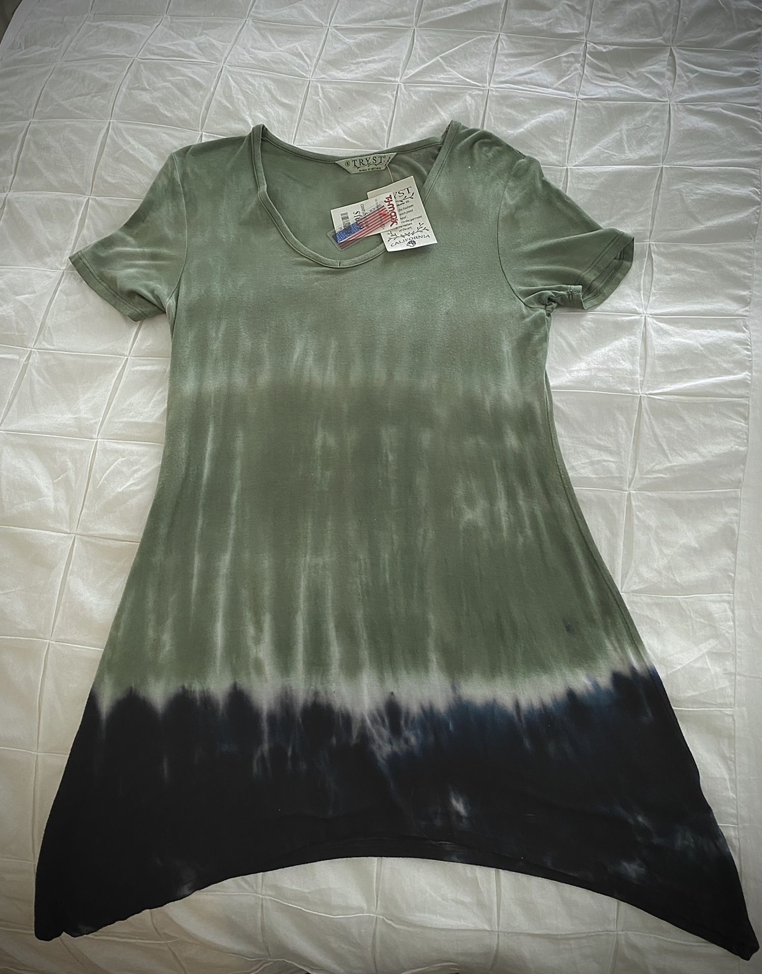 Tee-Shirt Style Tunic Top