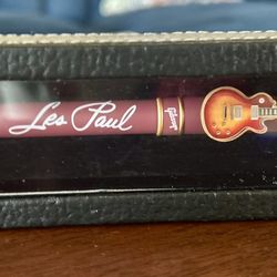 OFFICIAL GIBSON GUITARS COLLECTORS' BROWN LES PAUL PEN