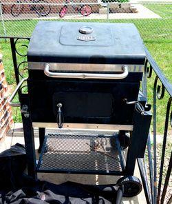 Like new grill