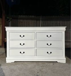 White Dresser
