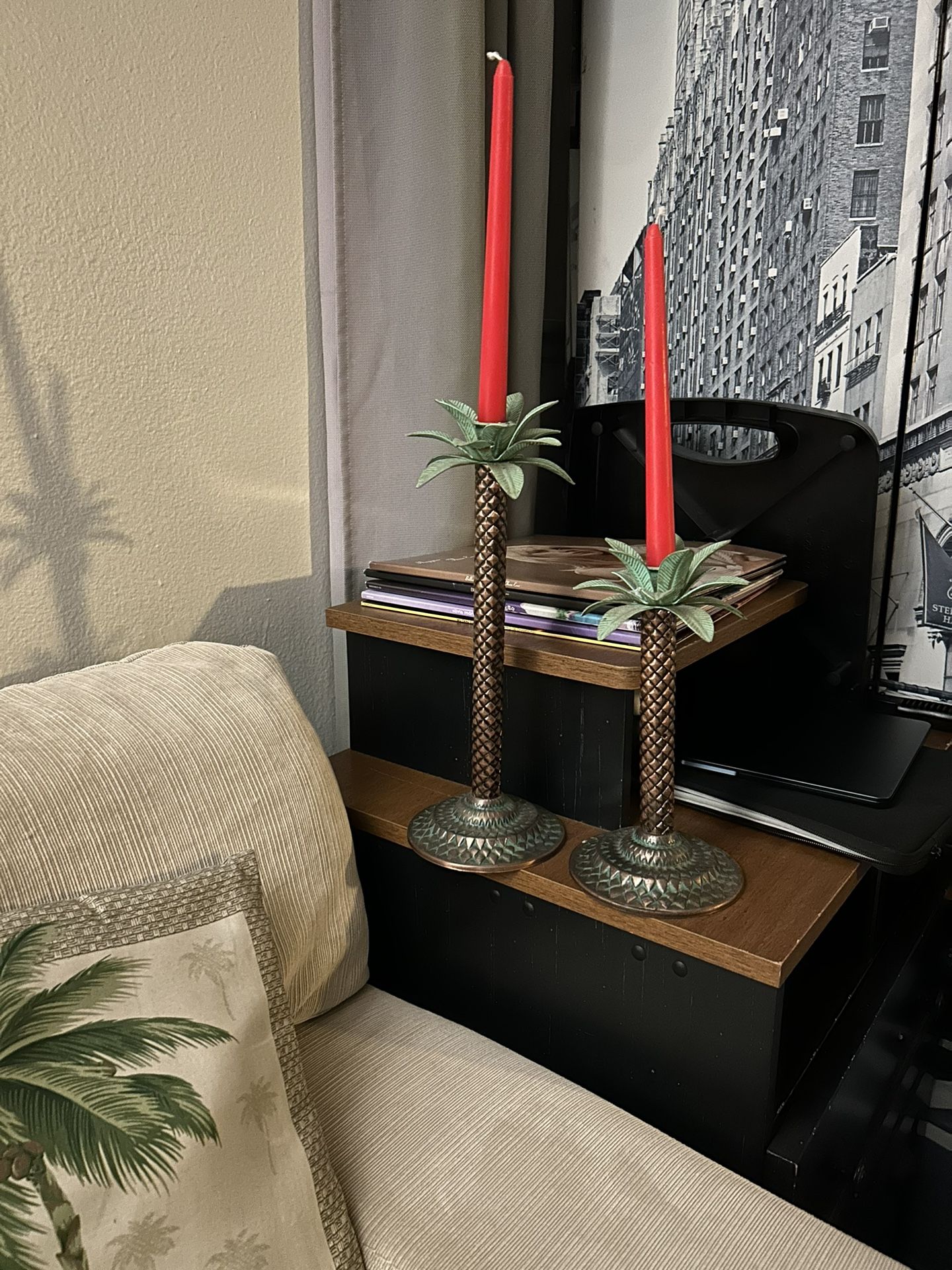 2-Palm Candle Holder