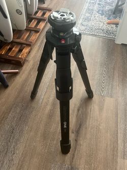 Manfrotto ONE Hybrid Aluminum Tripod legs