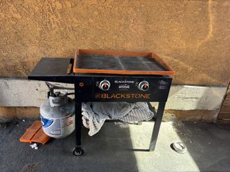 Blackstone Adventure Ready 2-burner 28” Griddle