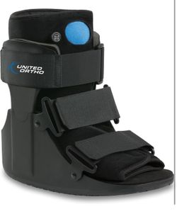 United Ortho Short Air Cam Walker Fracture Boot, Large, Black