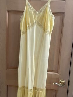 Vintage Slip