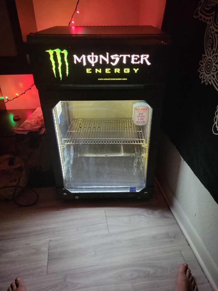 Monster MINI FRIDGE
