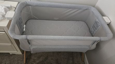 Newton Baby Bassinet 