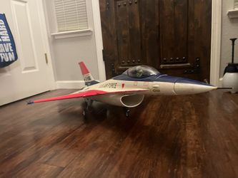 F16 Jet