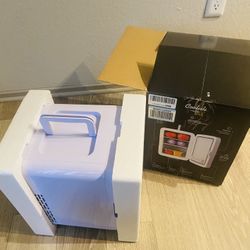 Ultra Versatile Mini Fridge 10 Liter