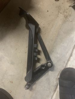 Bracket Trunk Leftside Bentley Flying Spur