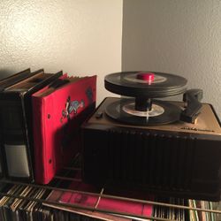 1951 RCA E-Y -2   45 Automatic Record Player