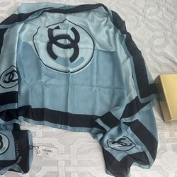 Authentic Chanel stole shawl turquoise/blue/black 14S A52187X26009