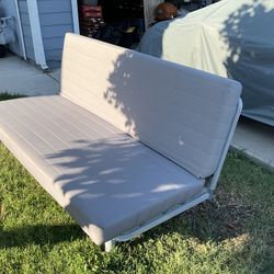 IKEA FUTON 