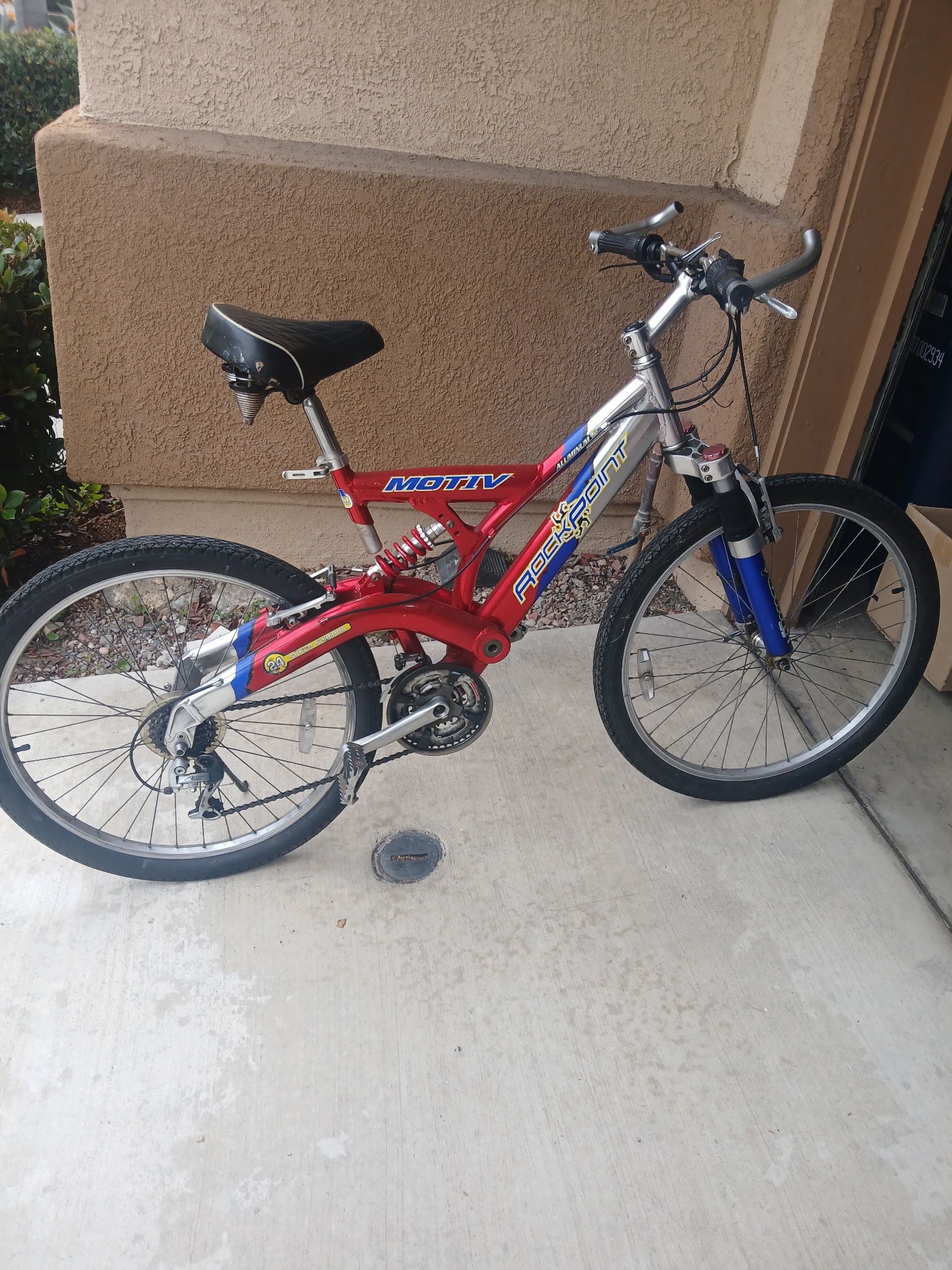 Motiv Rockpoint 26” Mountain Bike