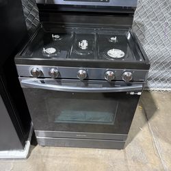 30” new black stainkess steel gas stove air fry convection