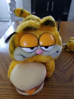 Garfield Large stuffed toy cat Burger Bun collectable