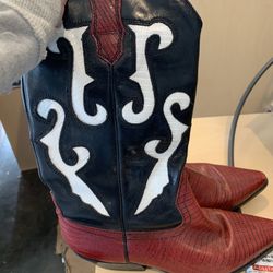 Old Is New Again!! VINTAGE COWBOY BOOTS - Circa 1999