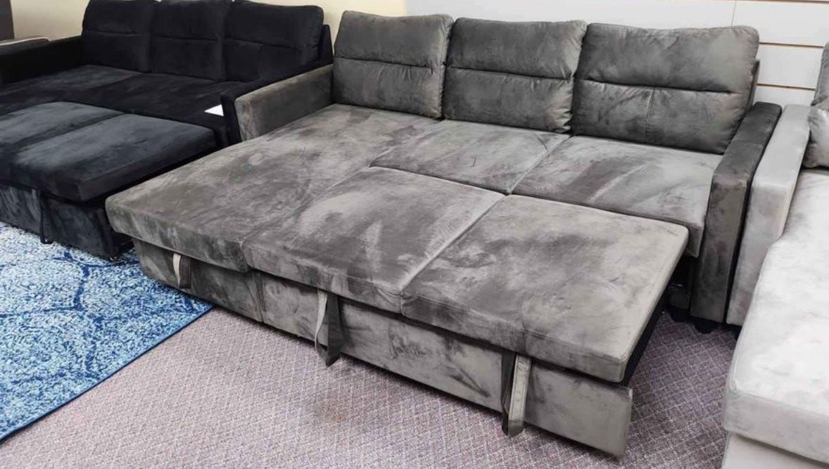 Brand new sectional in box- shop now pay later. 🔥Free Delivery🔥 