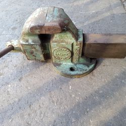 American Scale Red Seal 3-1/2" Bench Vise Tool 