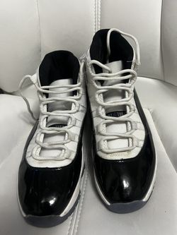 jordan 11s size 8