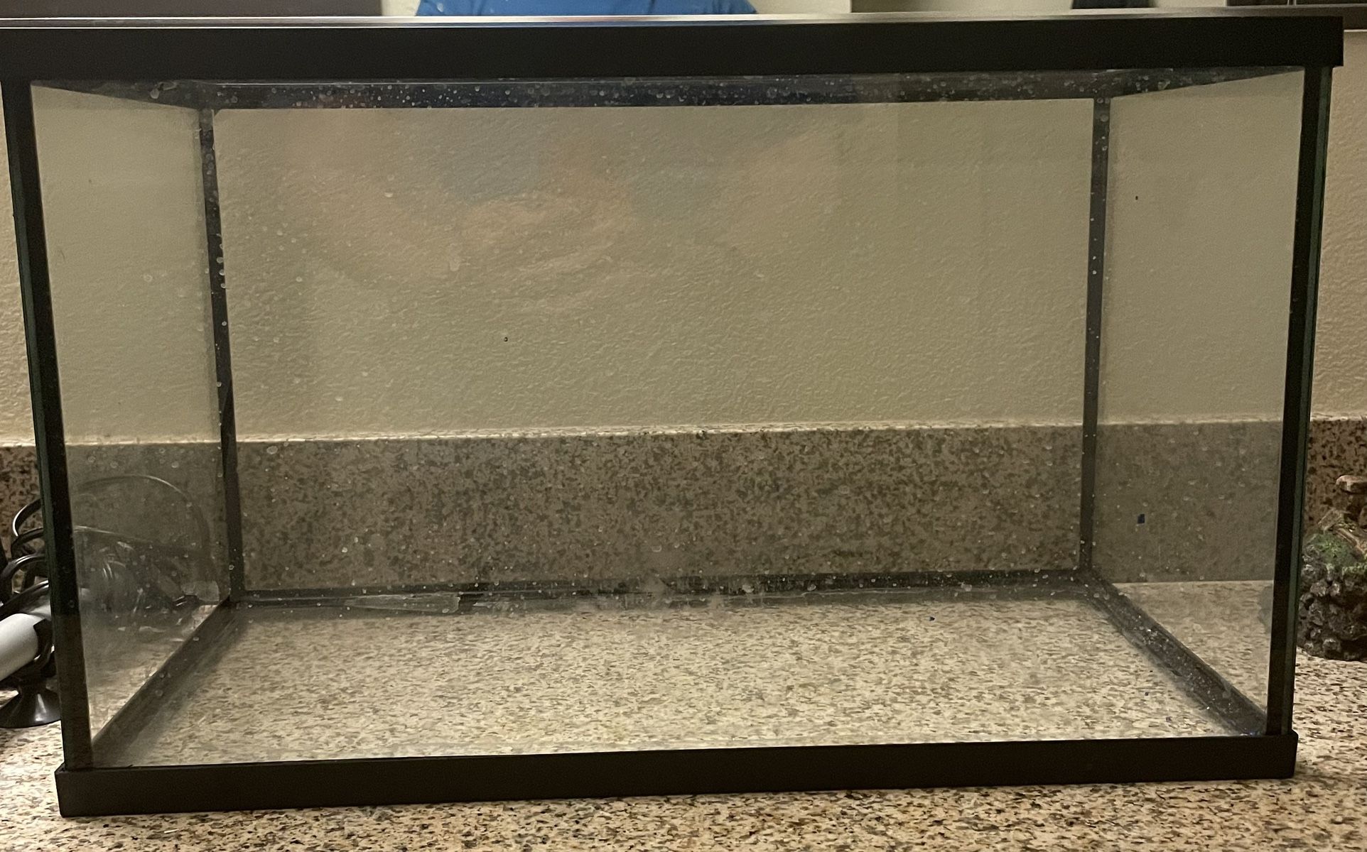 Top Fin Underwater Worlds 10 gallon Tank