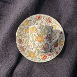 William Morris Pomegranate demitasse cup