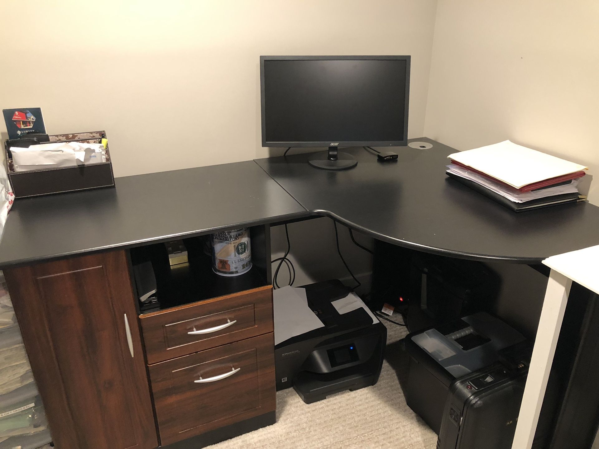 CORNER DESK