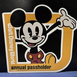 🏡Disney Parks Yellow Passholder Car Magnet Mickey Mouse