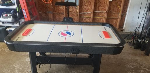 Air hockey Table