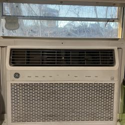 GE WINDOW AC UNIT 