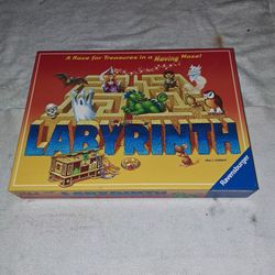 Labyrinth Board Game In Excellent New Condition (Is Complete Nothing Missing)