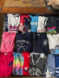 Women’s T-Shirt Tank Top Lot 18 Pieces -(14)size Small (3)M and (1)L