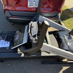 *Free* Foldable Pro-Form Treadmill 