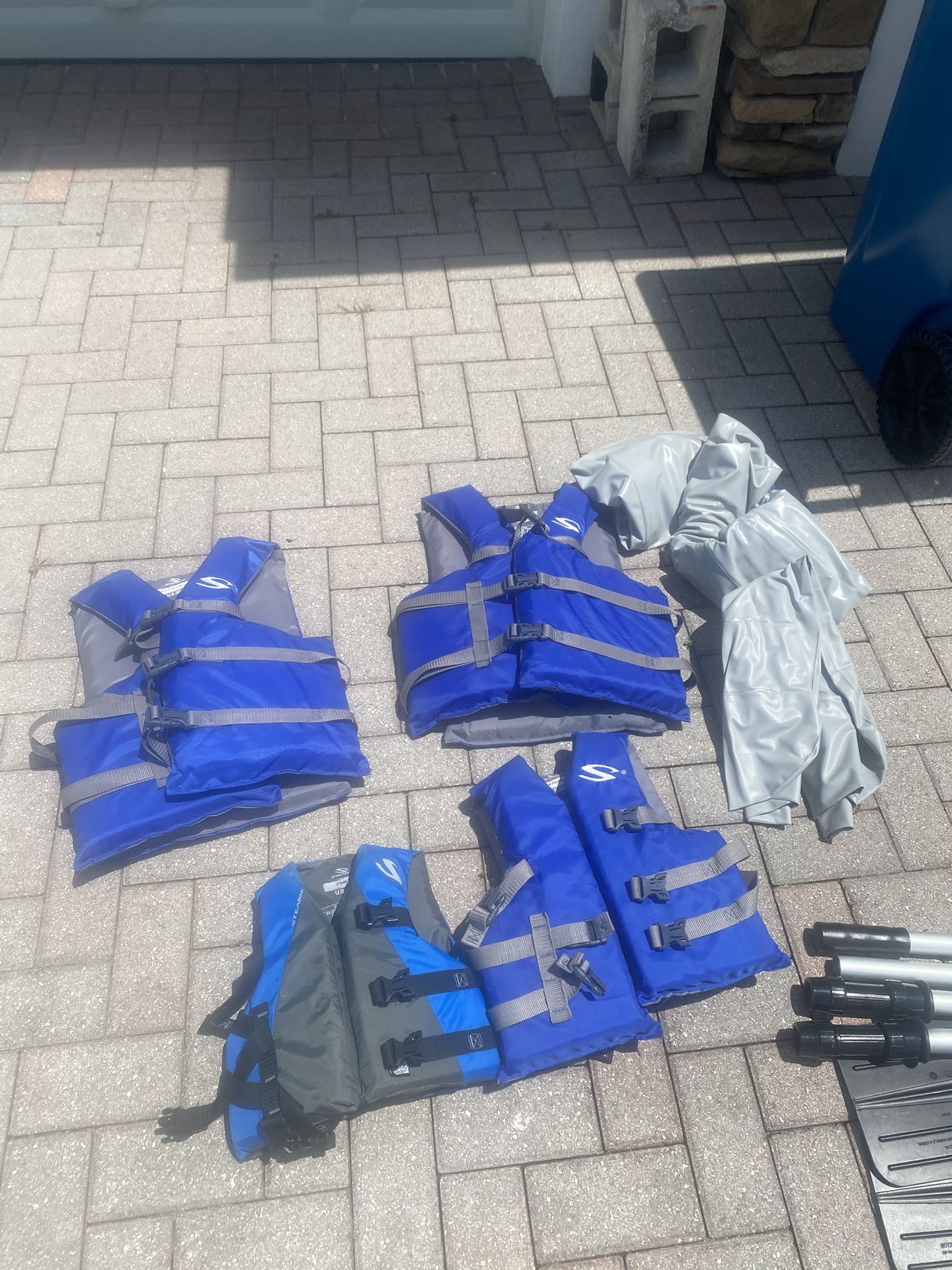 Intex Inflatable Raft (5 Person)