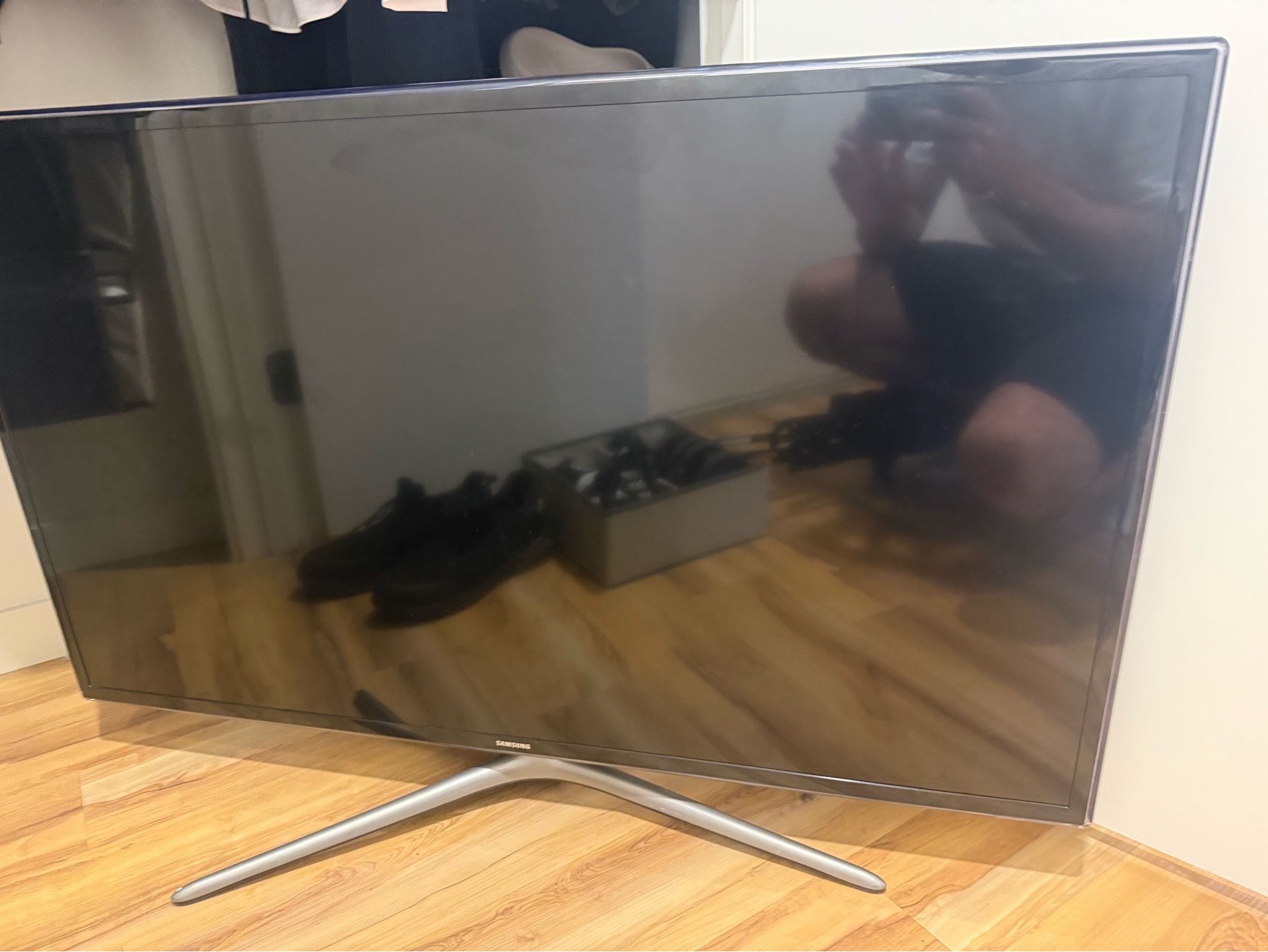 Samsung smart tv 46inch