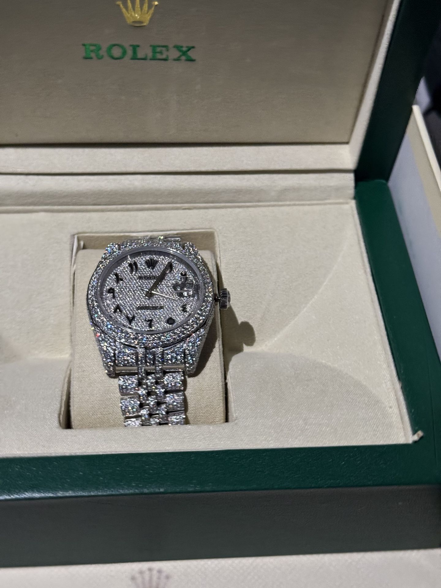 Luxury Moissanite Watch – Passes Diamond Tester – Brand New