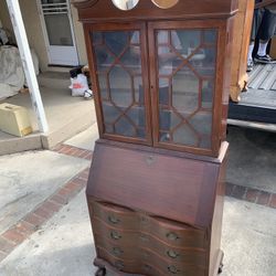 Antique Cabinet/Desk missing skeleton key
