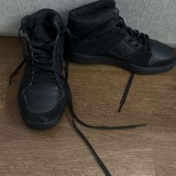 DC Shoes