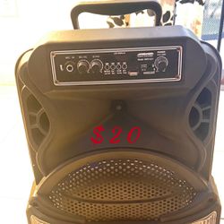 Karaoke Speaker /Radio