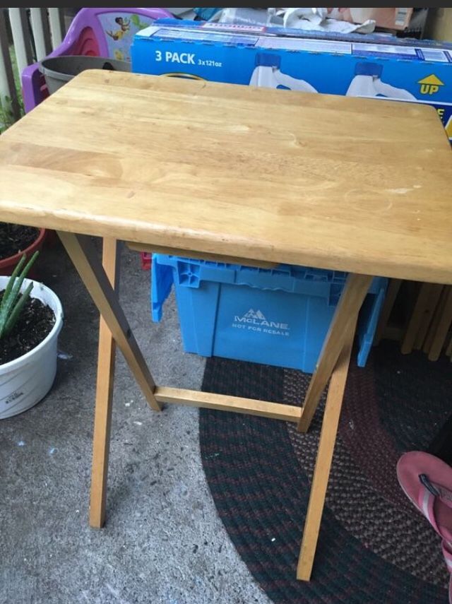 4 Mini Tables Set with stand