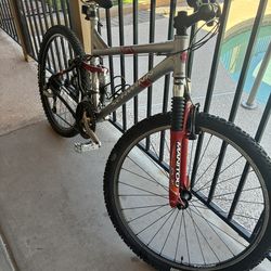 Schwinn Full Suspension Rocket 88 Mountain Bike Fox Shock