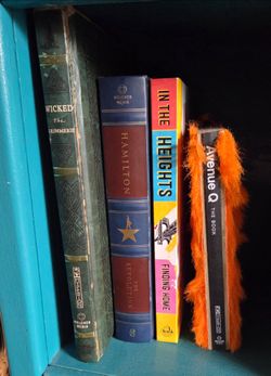 Broadway books